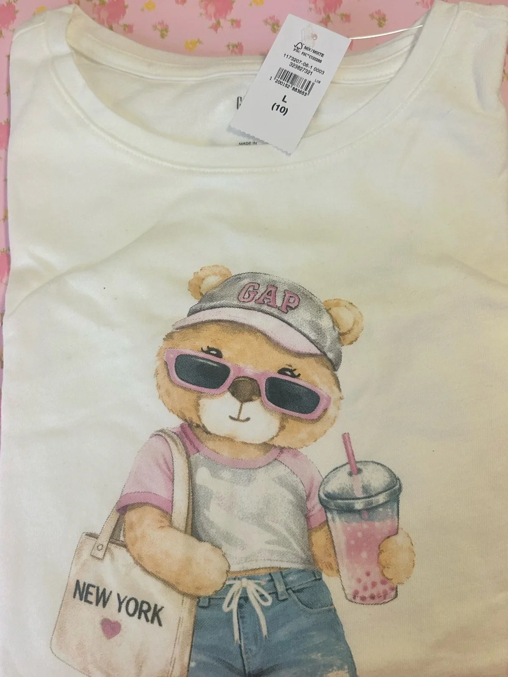 GAP White Tee with Pink-Accented Teddy Graphic NWT size 10